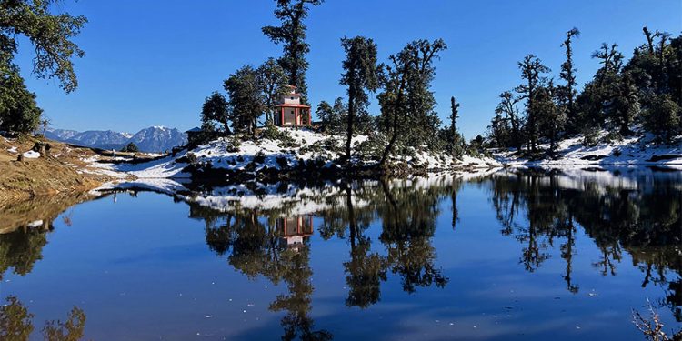 बराह तालमा पर्यटकको चहलपहल